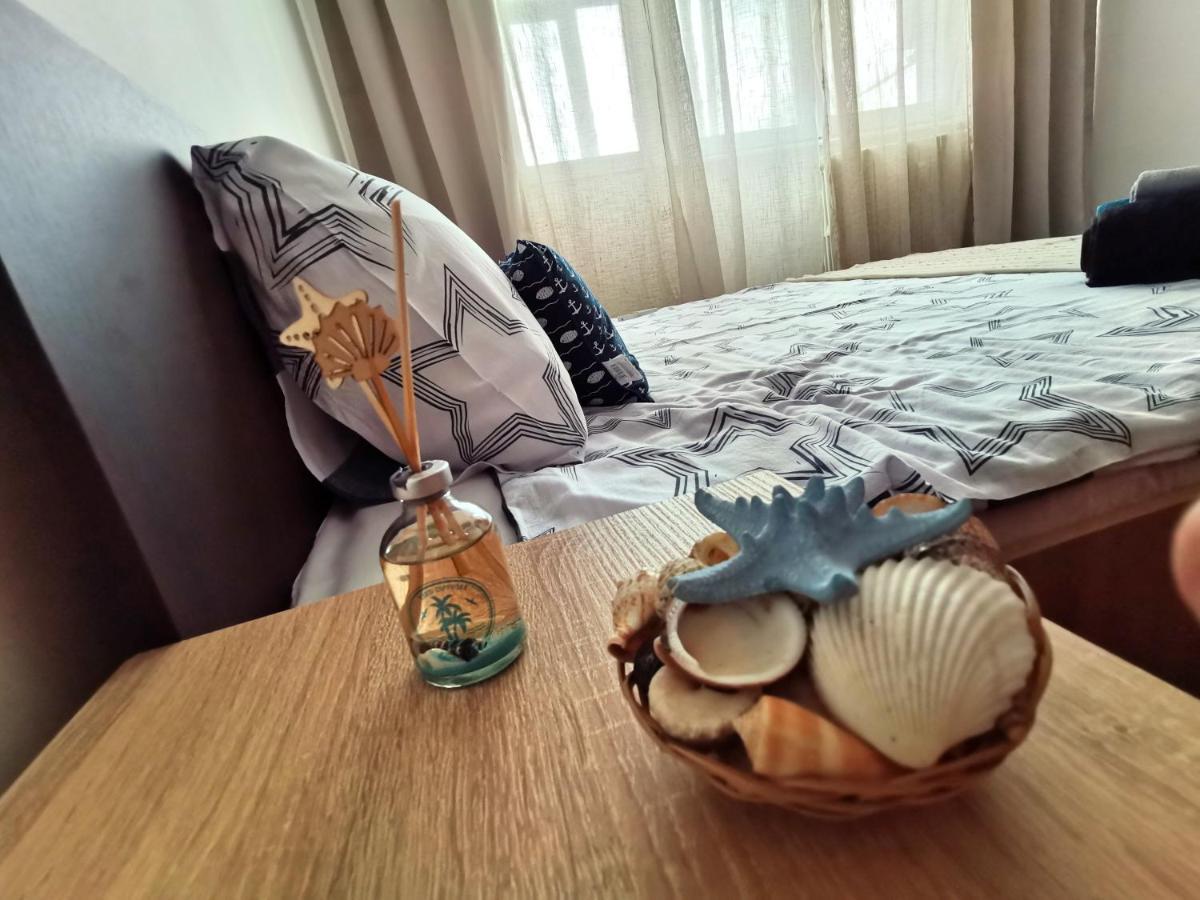Apartamentul Lui Matei คอนสตันซา ภายนอก รูปภาพ